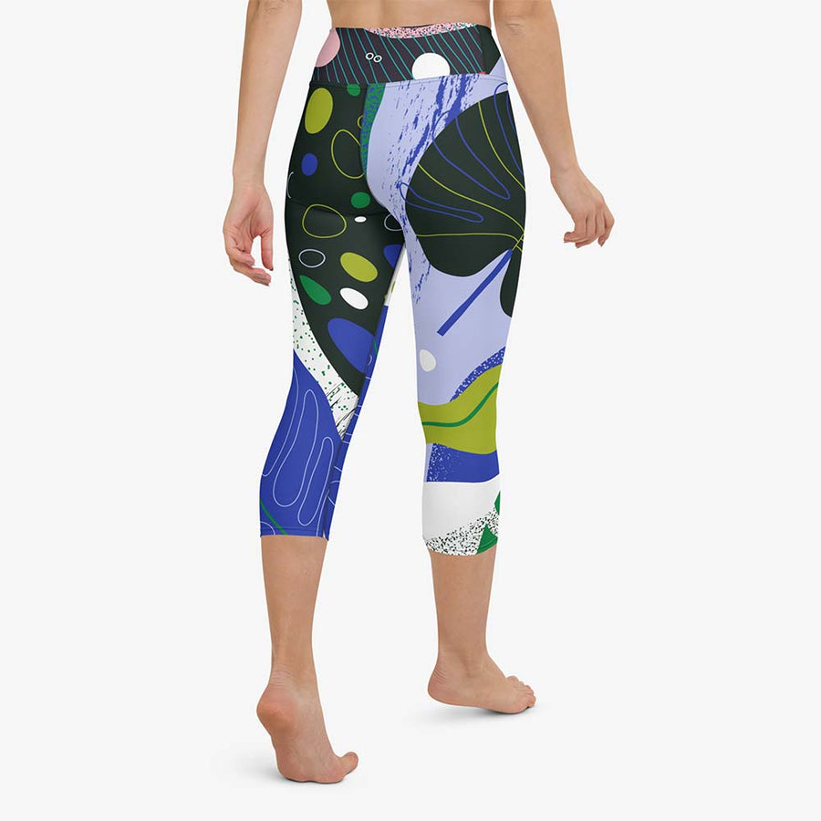 Floral Capris "Abstract Leaves" Black/Blue/Green