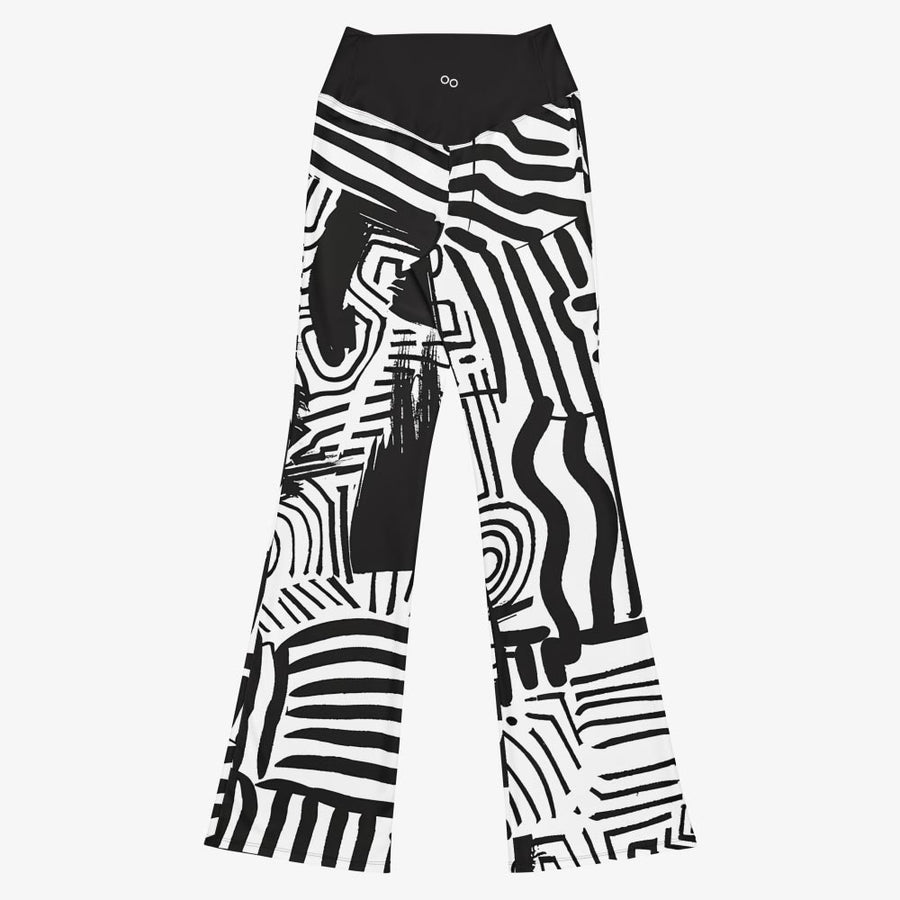 Recycled Flare leggings "Black and Wow" Black/White