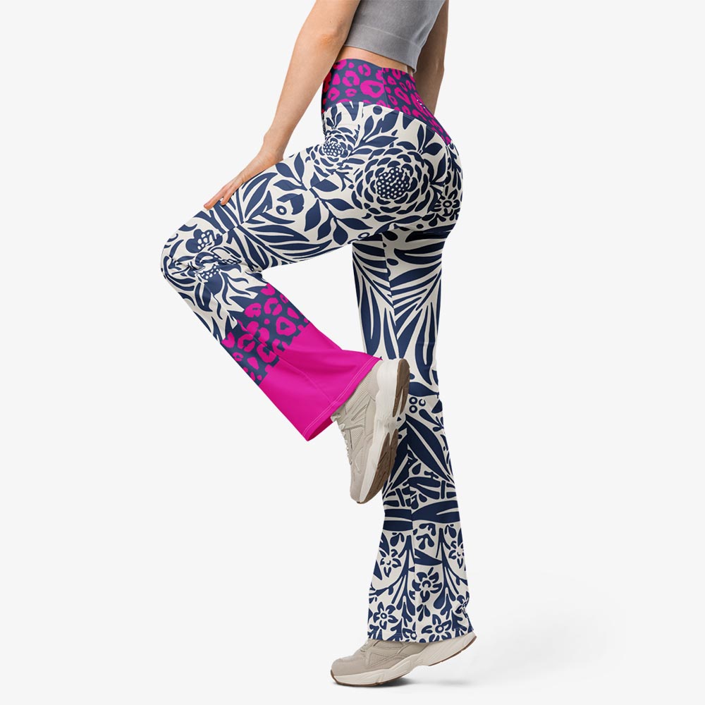 Palms & Pards Flare Leggings