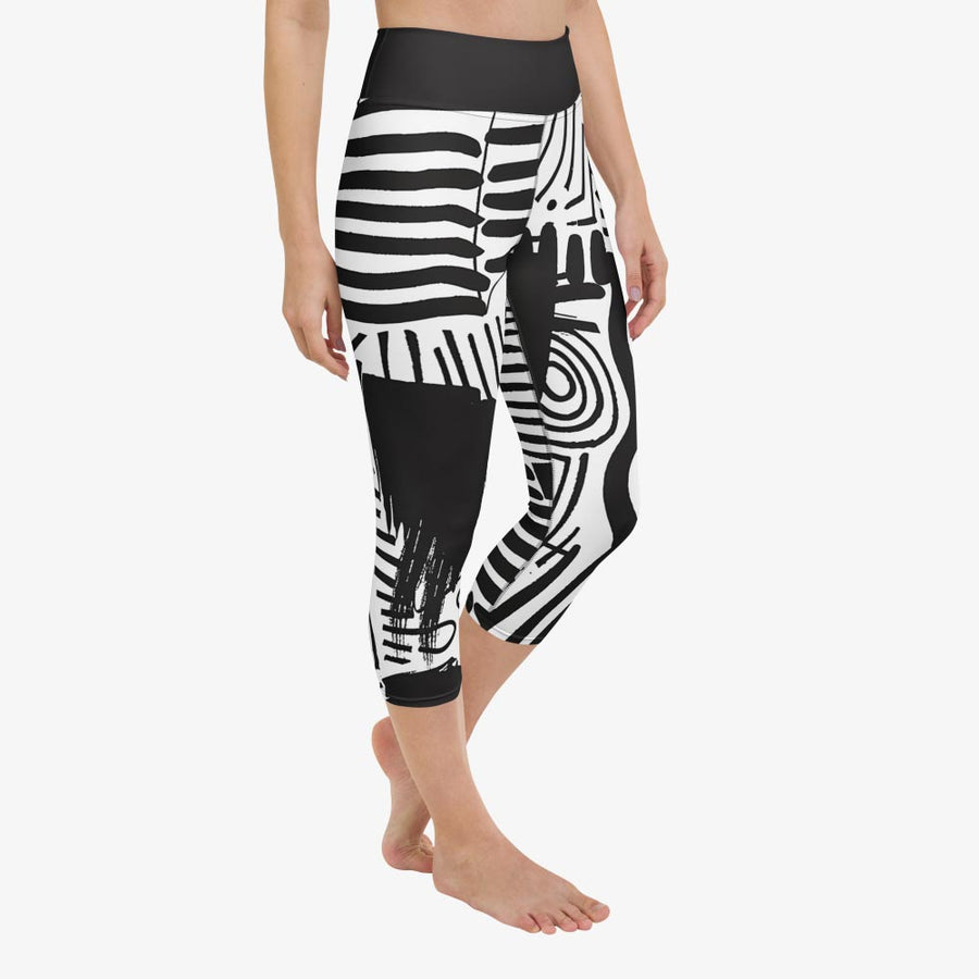 Printed Capris "Black and Wow" Black/White