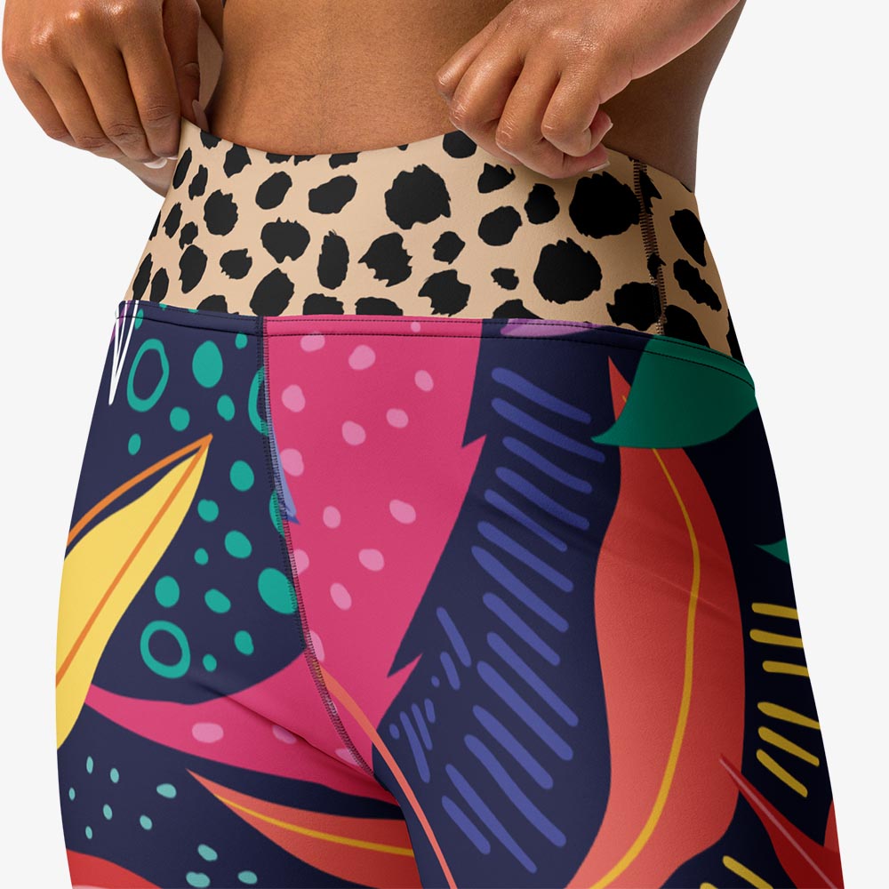 Animal Leaves Capris