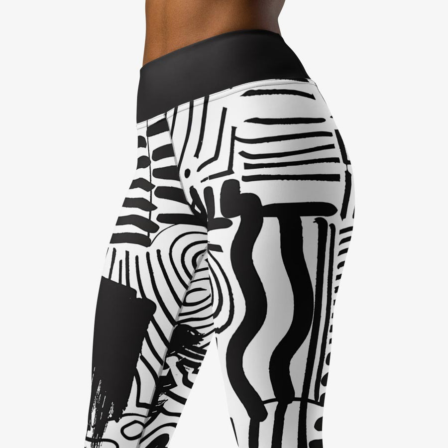 Printed Capris "Black and Wow" Black/White