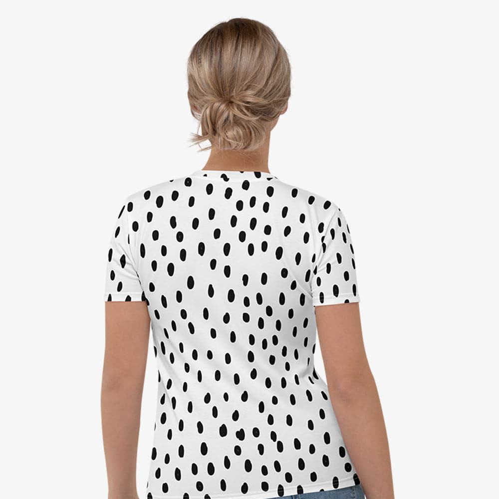 White women's crew neck T-shirt highlighting a plain and comfortable fit.